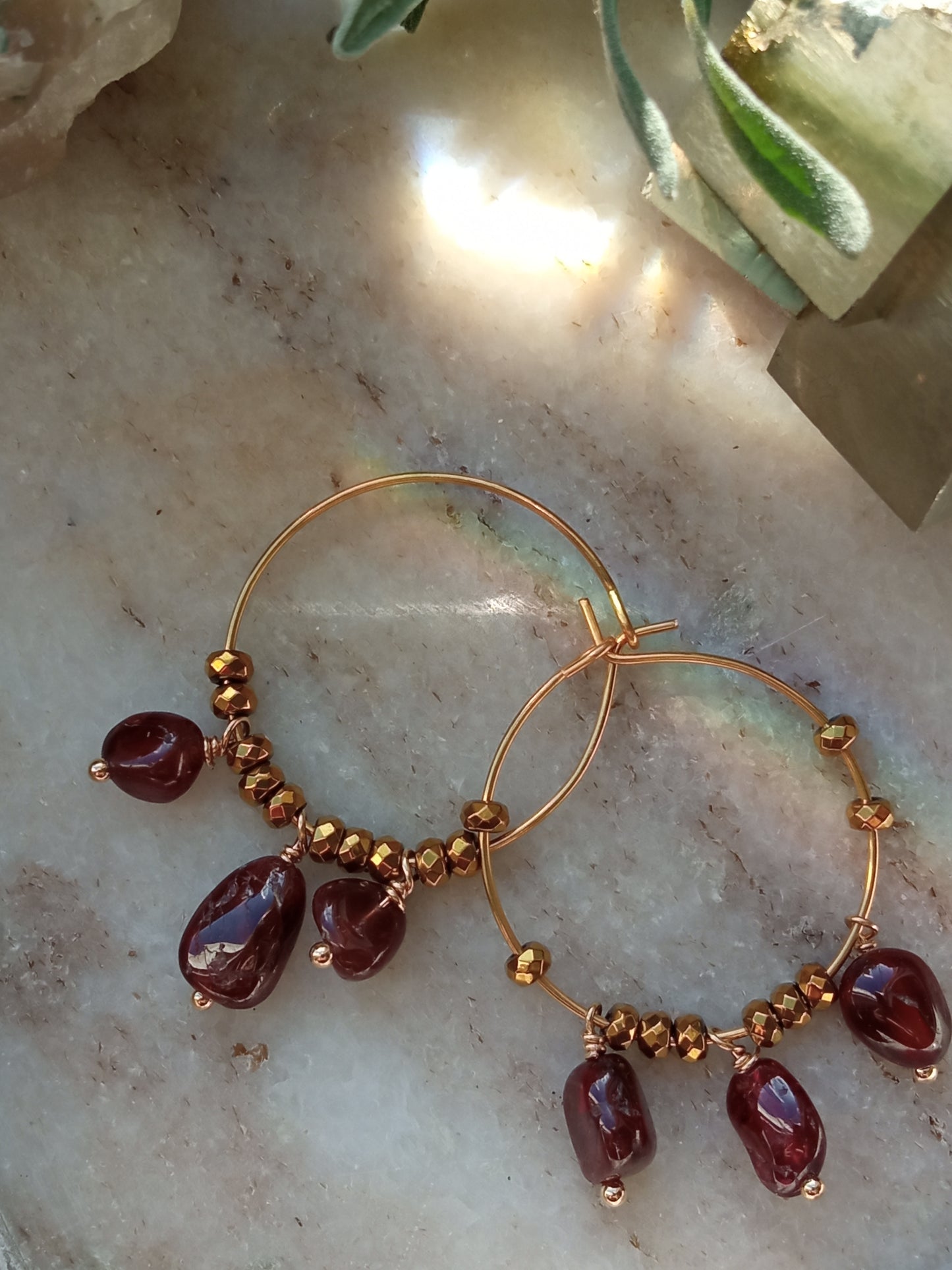 Lou garnet earrings