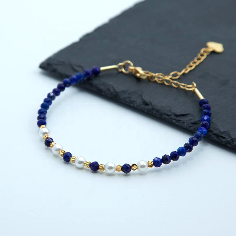 Lapis-Lazuli-Armband mit facettierten Perlen zwischen 3 & 4 mm