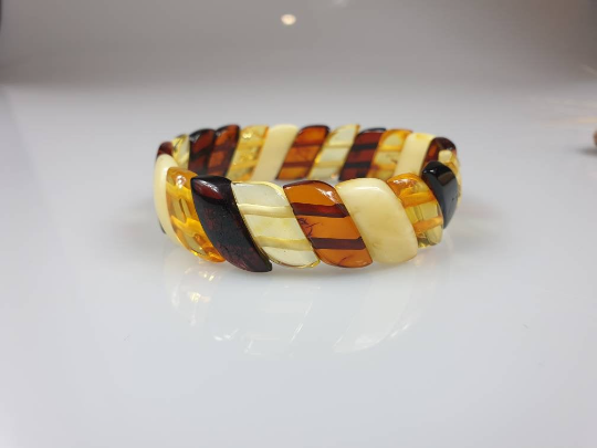 Amber bracelet, handmade