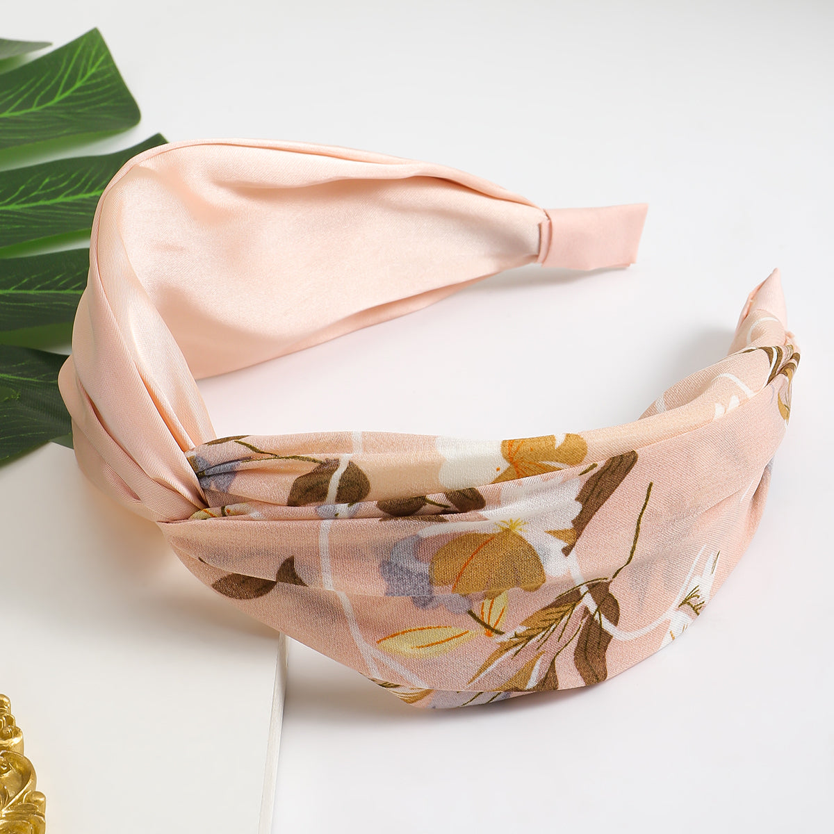 Hairband "Flora" in three pastel colors