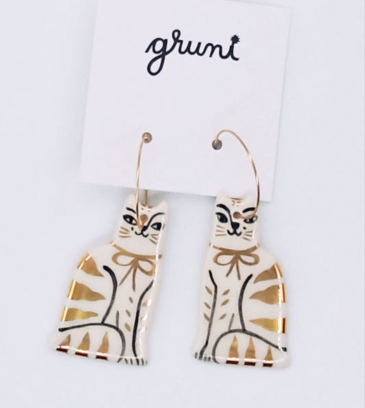 Hoop earrings with tabby cat